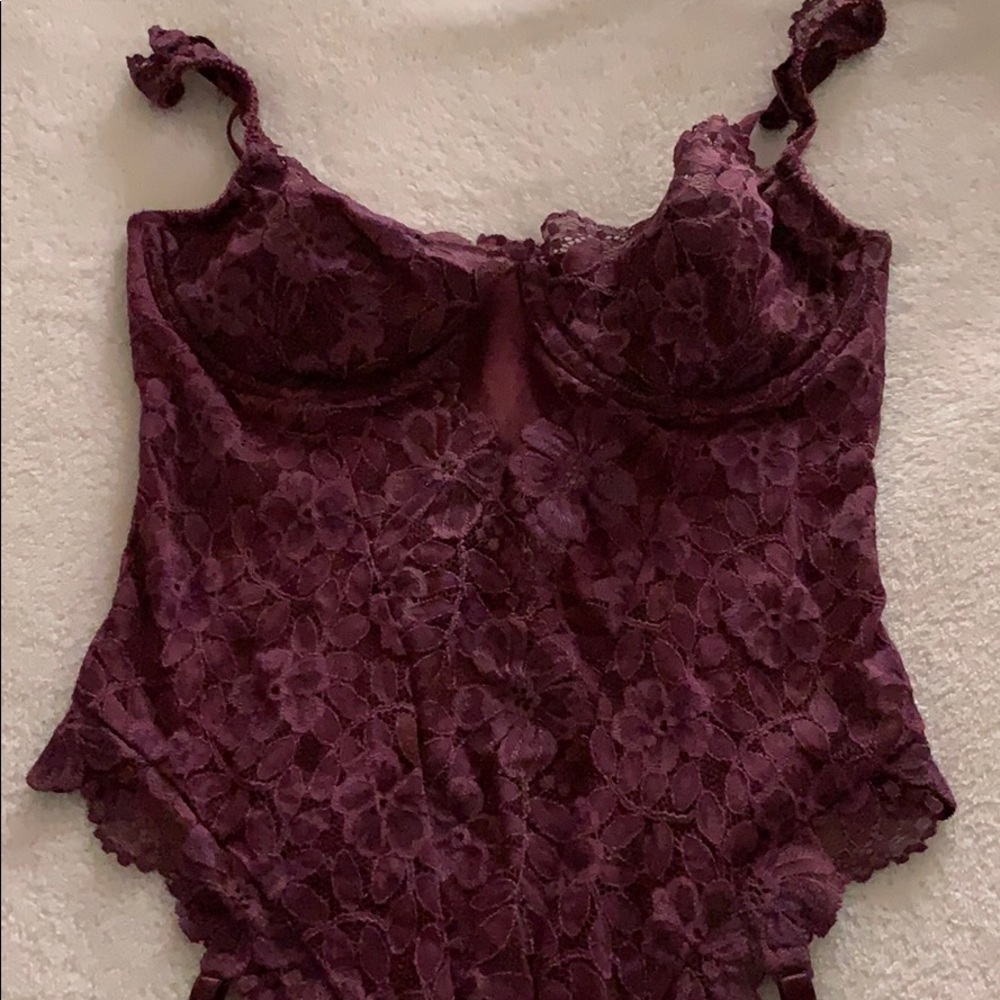 NWT Victoria’s Secret 36C Burgundy teddy w/ garter